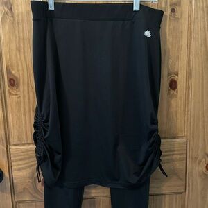 Snoga athletics skirt LG